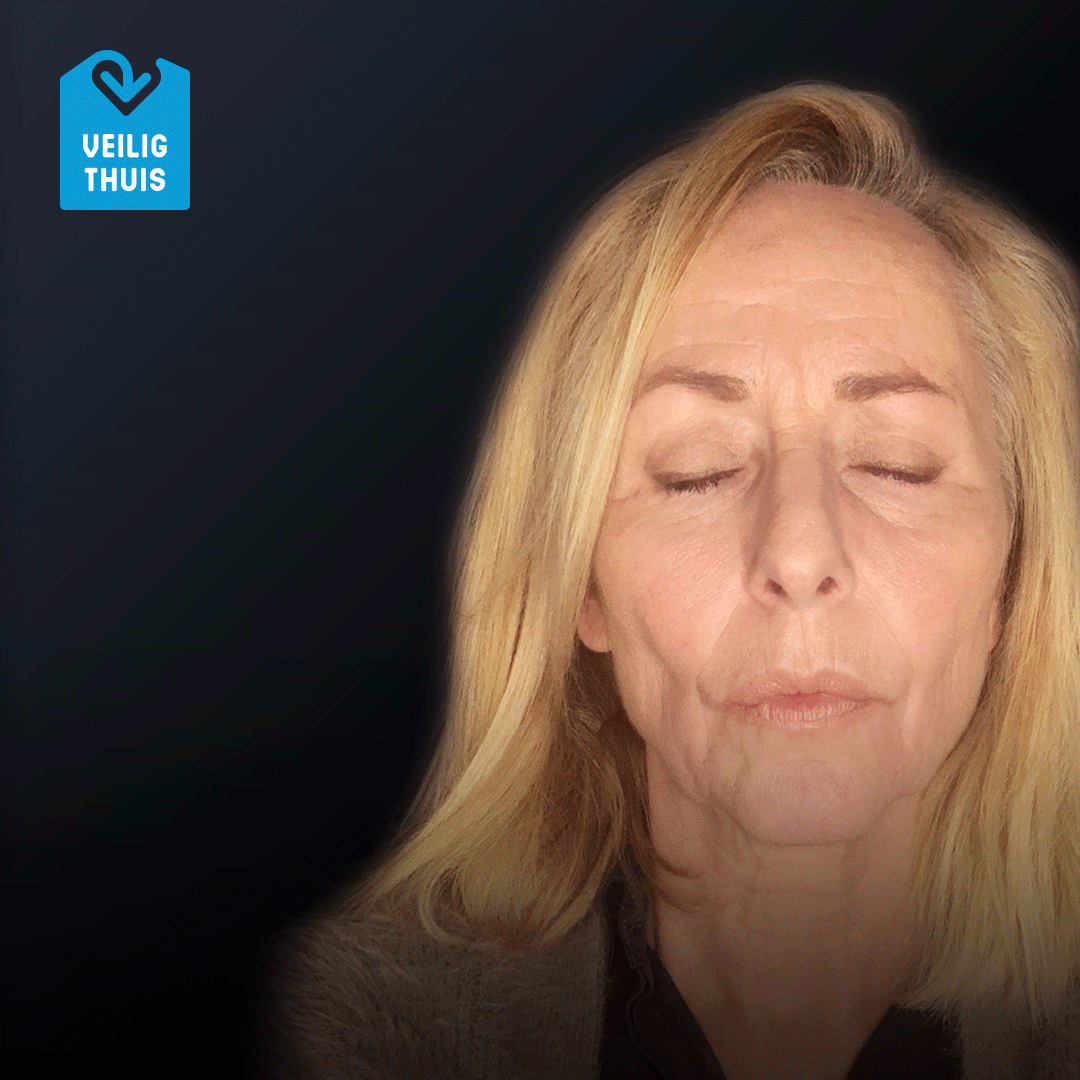 201102_Veilig_Thuis_Week_Tegen_Kindermishandeling_Angela_Groothuizen_1080x1080_GIF Veilig_Thuis_AngelaGroothuizen