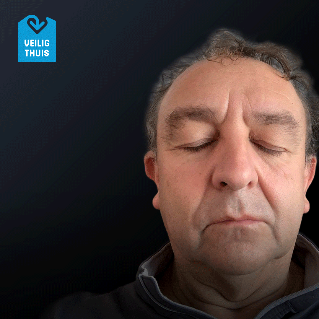 201110_Veilig_Thuis_Week_Tegen_Kindermishandeling_Jon_1080x1080_GIF Veilig_Thuis_JonvanEerd